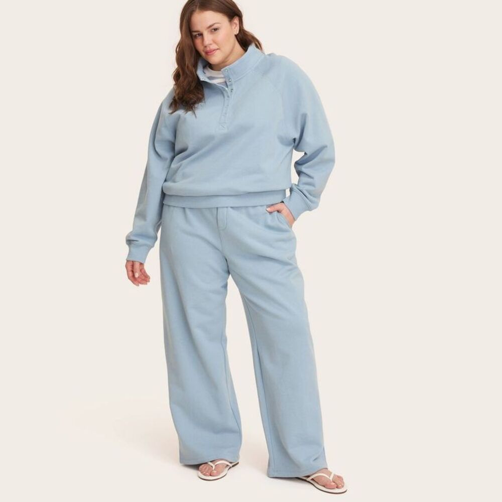 Parke - Women's High-Rise Boxer Sweatpants - Parke Light B Blue